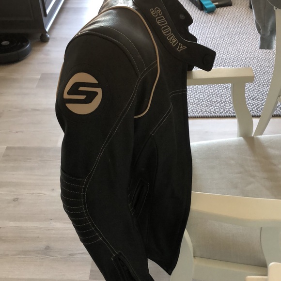 Motorcycle jacket - Picture 2 of 5